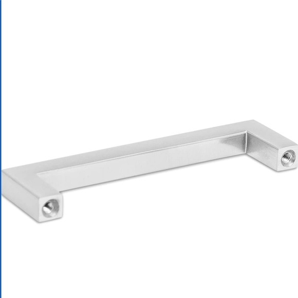 Brushed Silver Hardware‎ - Picture 3 of 6